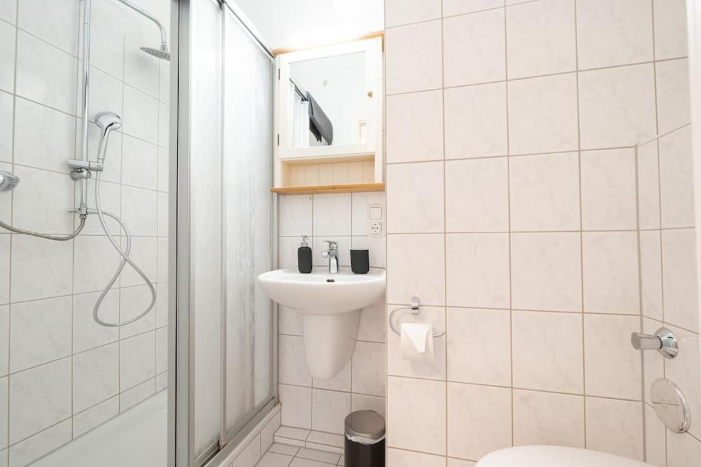 Exklusive 2-Zimmer Wohnung Fuer 6 Бремен Экстерьер фото